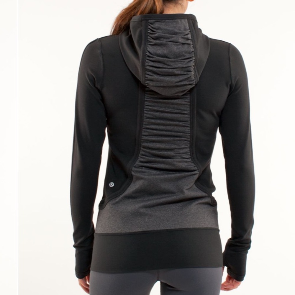 Lululemon Pure Balance Jacket
Black ruching black grey heathered - Picture 3 of 15